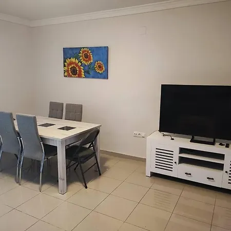 Lovely In Apartment Torre de Benagalbon